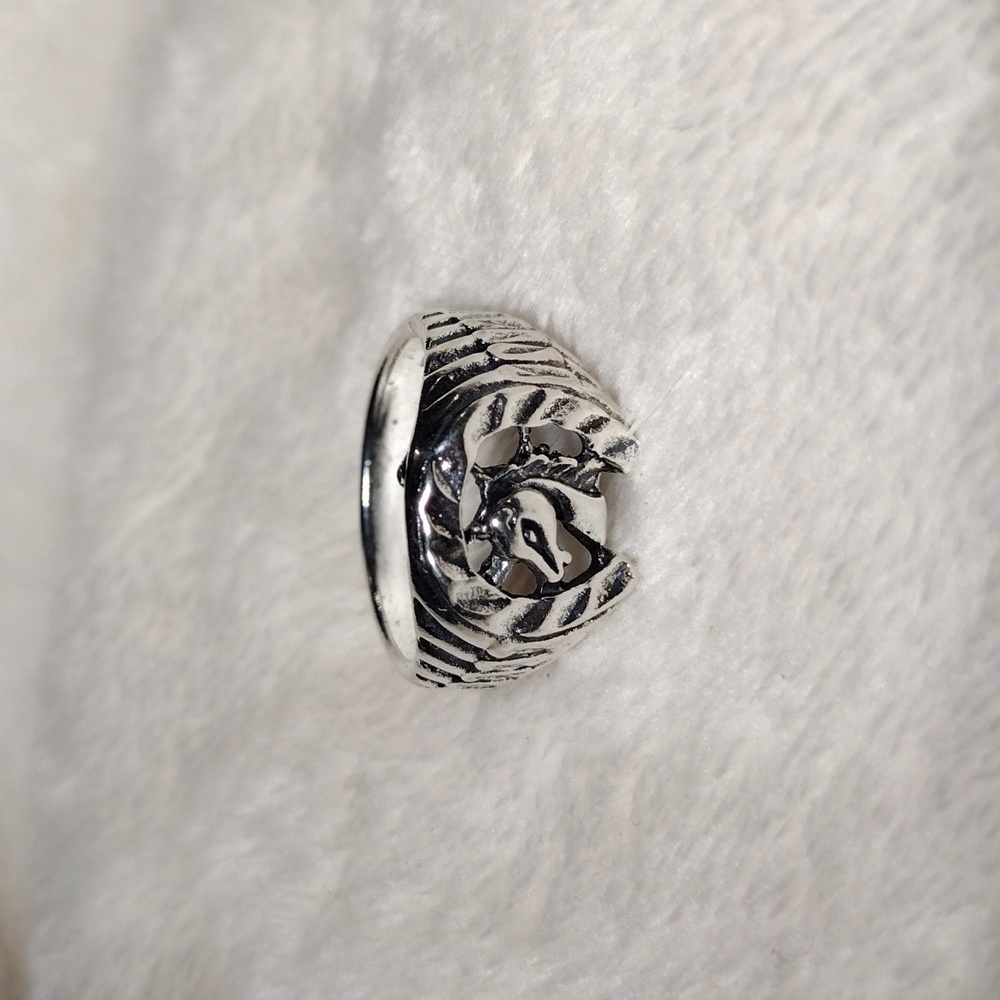 Size 8, Men's, Metal Alloy ring